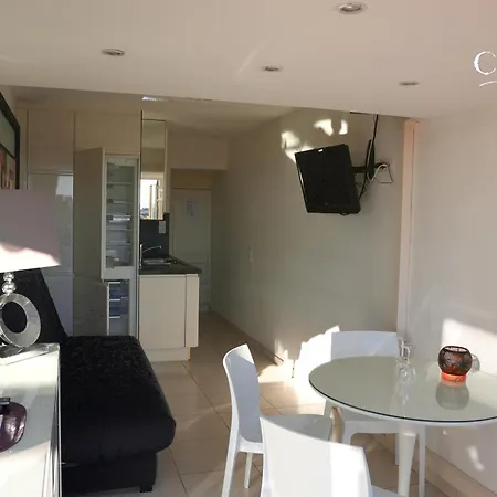 Capnat - Village Naturiste - Port Nature - 2 Pieces - Le Chardonnay *